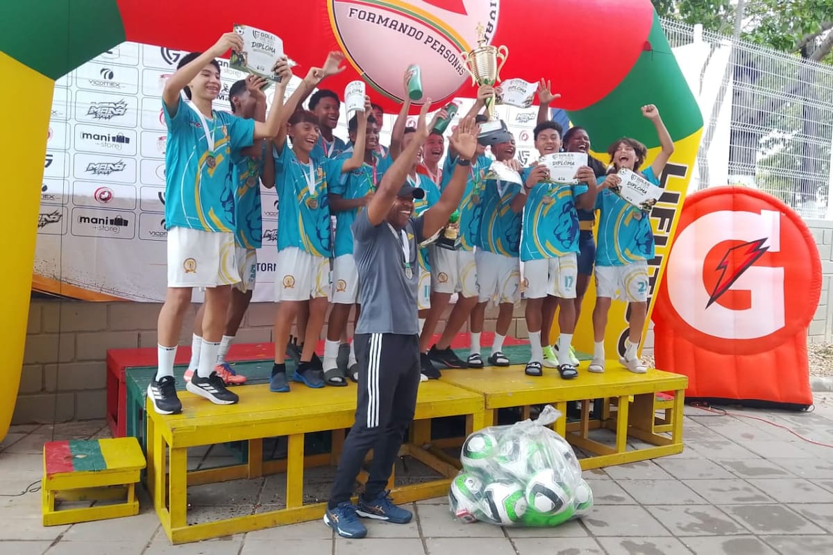 Corpavén celebró un nuevo título en el Torneo de Goles por la Vida. //Cortesía