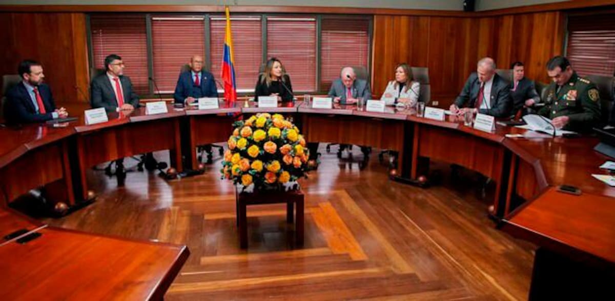 Magistrados critican fallo que impide al CNE investigar a Petro. // Foto: Colprensa.