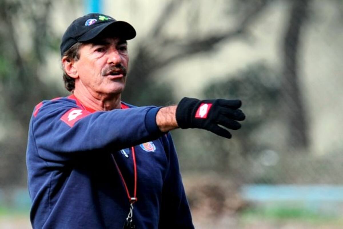 Ricardo La Volpe regresa a dirigir a Argentina. ARCHIVO