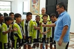 Dumek Turbay garantiza a apoyos a deportistas pensando en un mejor futuro