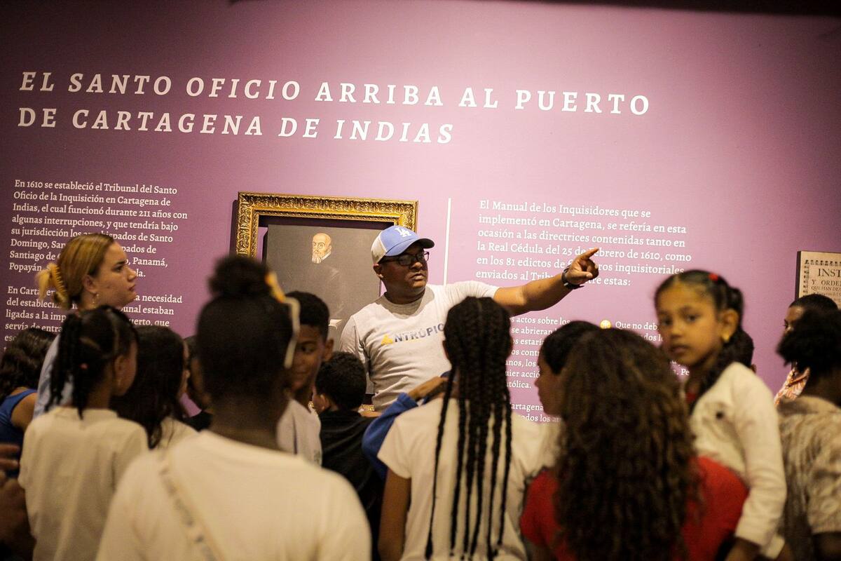 Niños exploran el patrimonio histórico de Cartagena con actividades de escritura creativa. //Fotos: Cortesía.