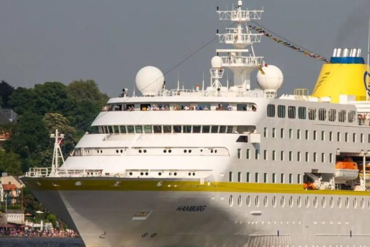 Cartagena recibió el crucero MS Hamburg
