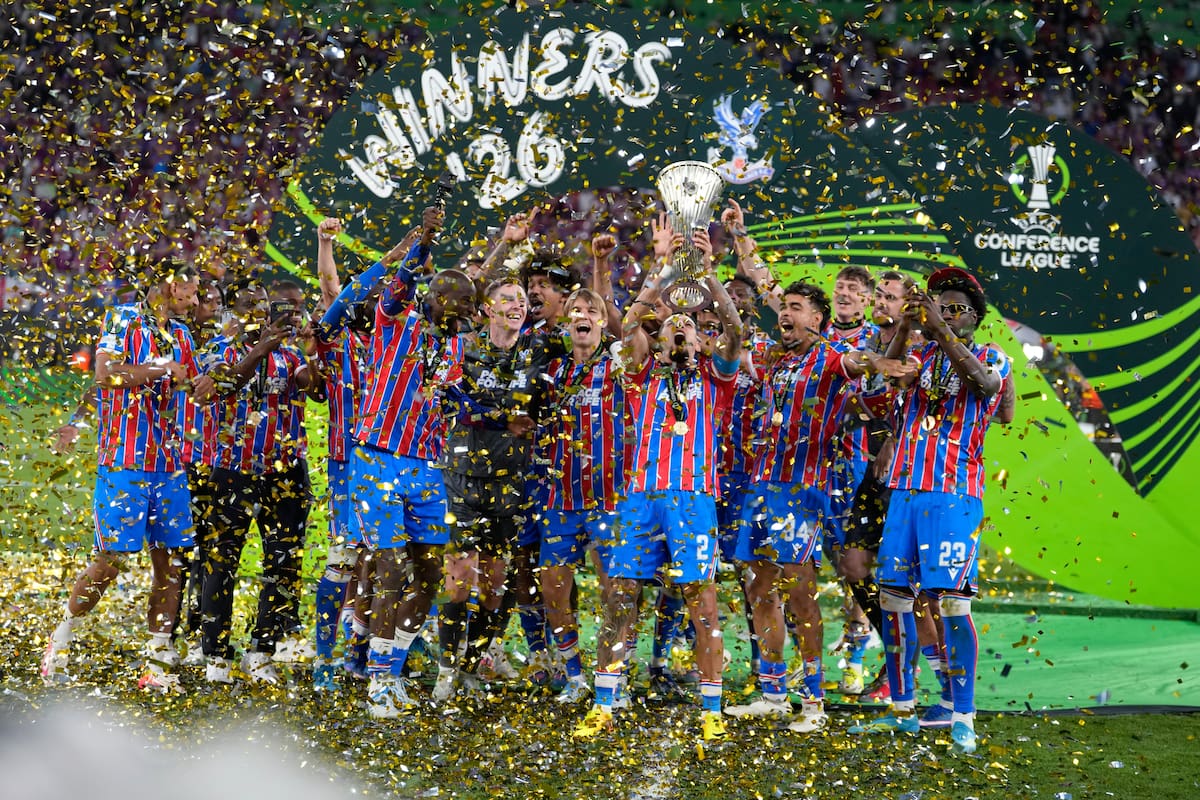 Daniel Muñoz y Jefferson Lerma, campeones de Conference League con Crystal Palace