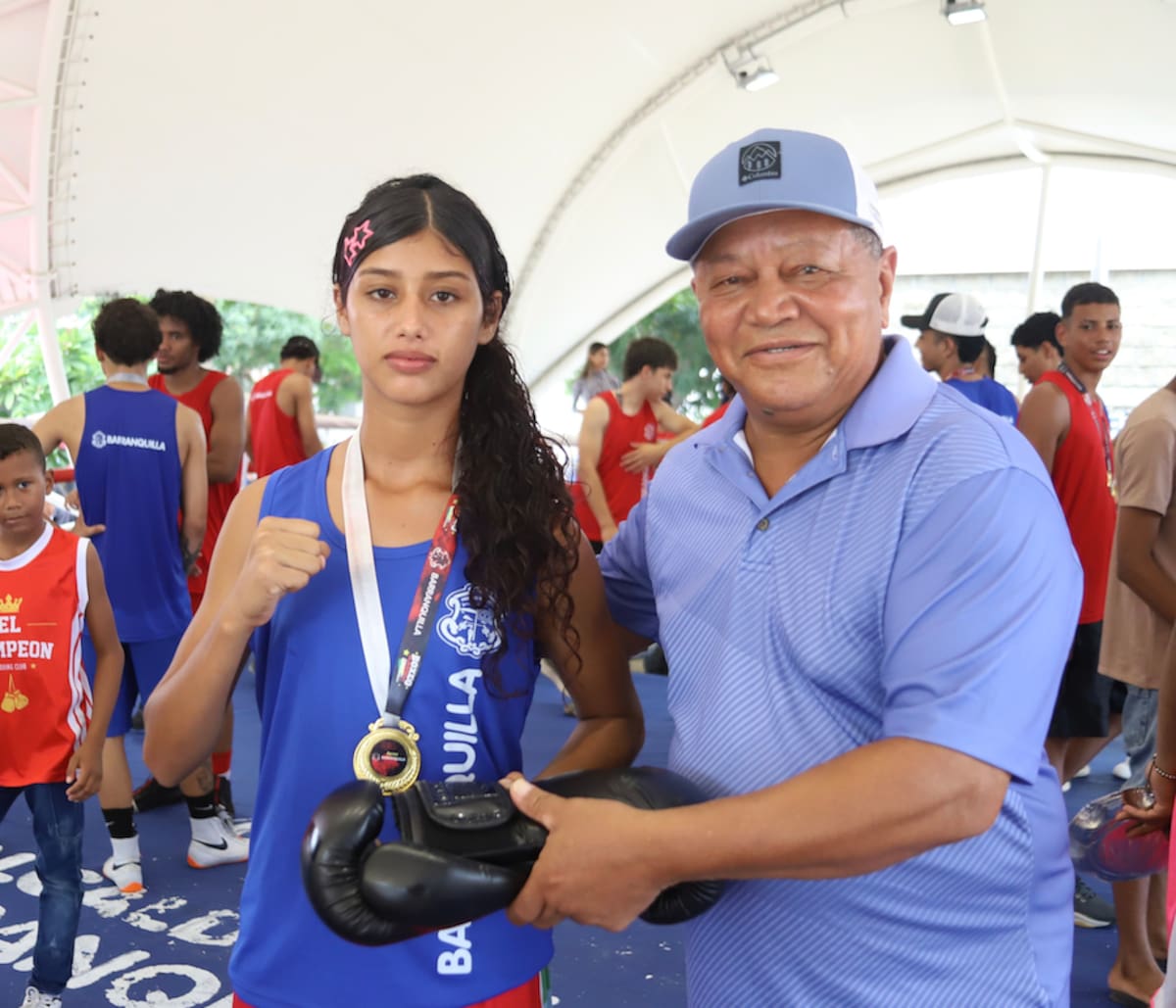 Mariana Fadul, del club Santa Lucía, fue la boxeadora más técnica en la rama femenina.// Cortesía Alcaldía de Barranquilla.