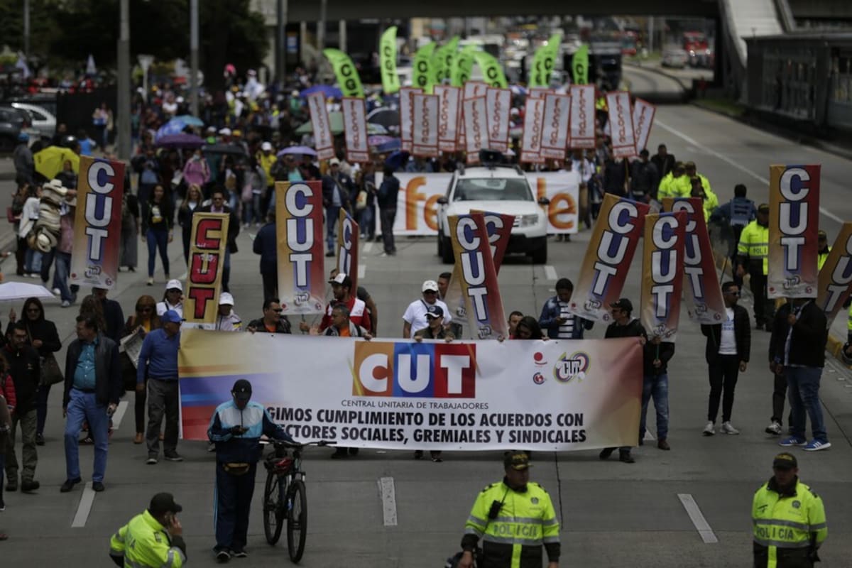 Centrales obreras marcharon a favor del Gobierno Petro. // Foto: Colprensa