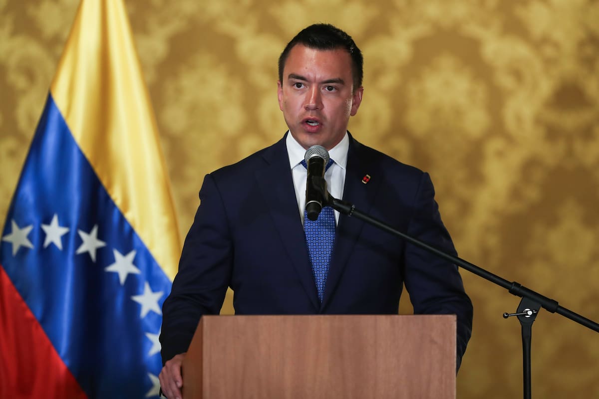 El presidente de Ecuador, Daniel Noboa, hablando en el Palacio de Gobierno en Quito (Ecuador). // Foto: EFE
