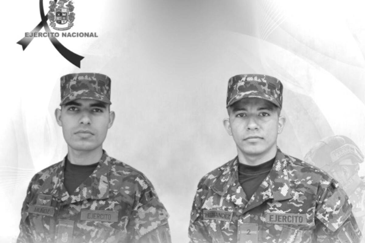 Trasladan cuerpos de los 2 militares asesinados por dron en el sur de Bolívar