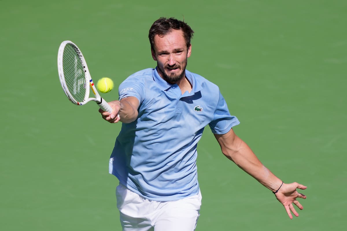 Daniil Medvedev cayó ante Jannik Sinner en la final del Indian Wells 2026. //Foto, AP: Mark J. Terrill
