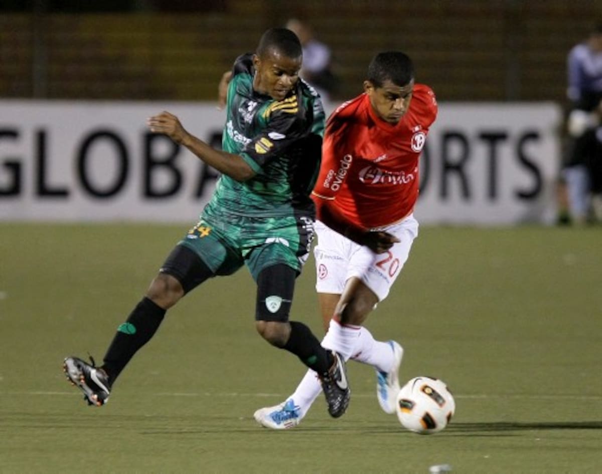 L a Equidad venció 4-1 en el marcador global al Juan Aurich de Perú, y se clasificó a la segunda ronda de la Copa Sudamericana 2011. AP Karel Navarro