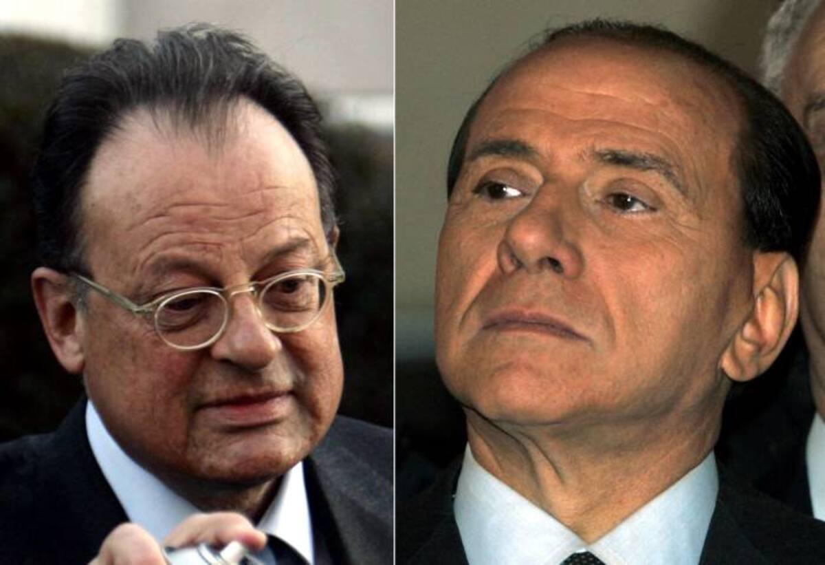 El abogado británico, David Mills (izq.) y el exprimer ministro italiano, Silvio Berlusconi, AP