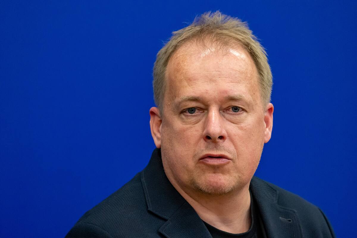 David Trunda, presidente de la Federación Checa de Fútbol (FACR), ofrece una rueda de prensa en Praga, República Checa. //Foto, EFE: MARTIN DIVISEK