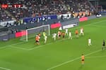 Video: insólito autogol de Dávinson Sánchez en la liga de Turquía con Galatasaray