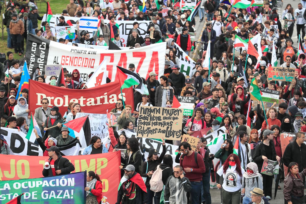 De la Espriella, con dos meses en el poder, afronta esta semana su primera gran protesta. // Foto: EFE/ Carlos Ortega ARCHIVO.