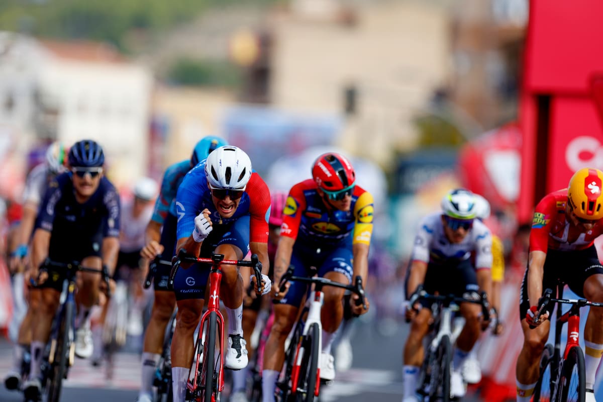 Así quedó la etapa diez de la Vuelta a España, Mas es el líder