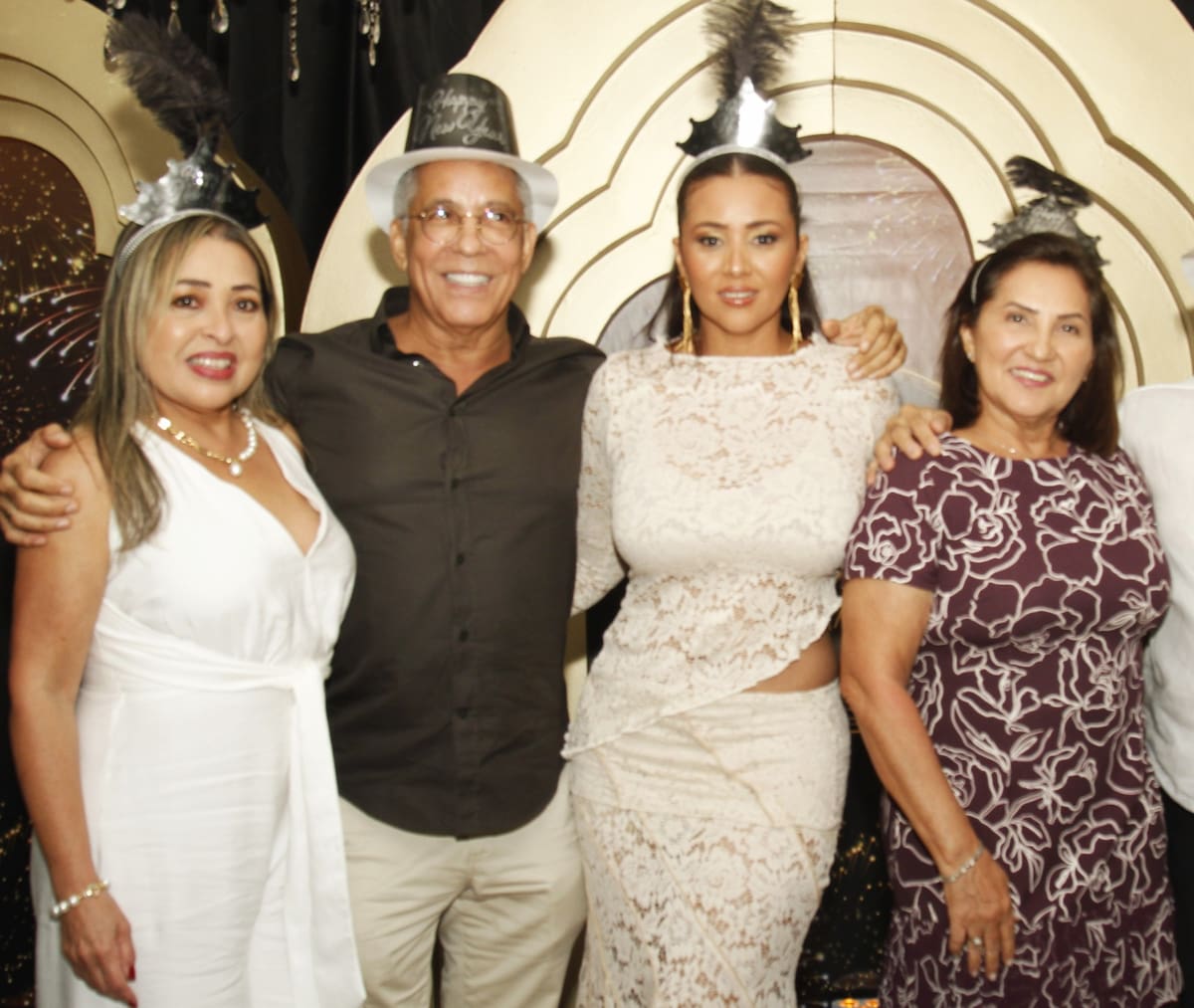 Denisse Iglesias, Onofre Ballestas, Katherine Ballestas y Ana aria Ballestas