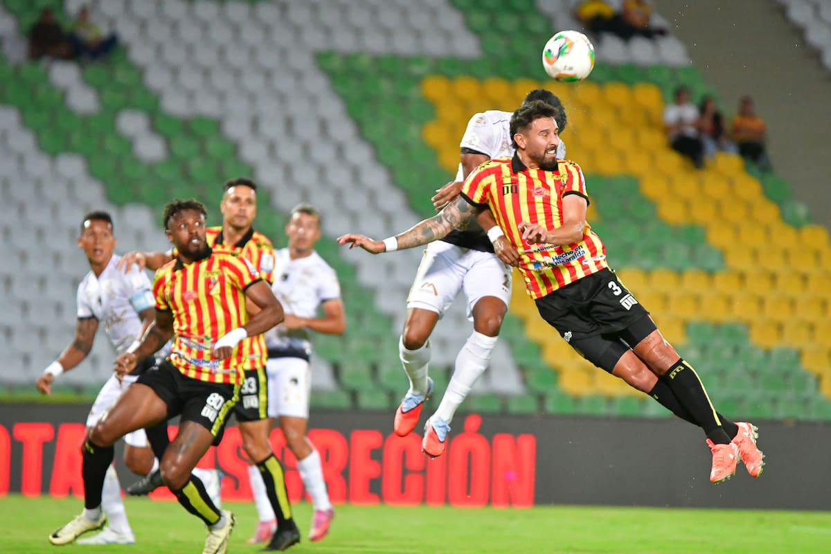 Deportivo Pereira podría quedar por fuera de la Liga Betplay 2026. //Foto: Juan Sebastian Henao - Colprensa.