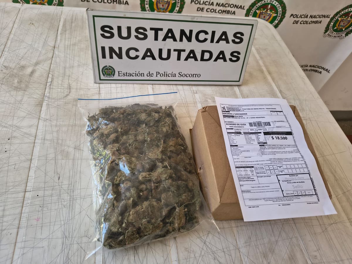 Foto de referencia de un paquete de marihuana. // Foto: Policía Nacional