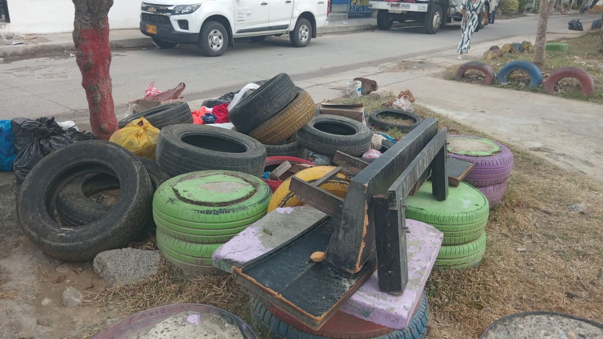 Zona informal de residuos en el barrio El Pozón sector 20 de enero