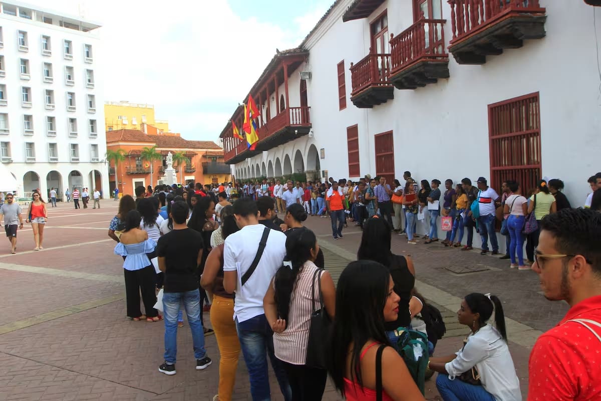 El desempleo afecta en mayor medida a los jóvenes. // Archivo