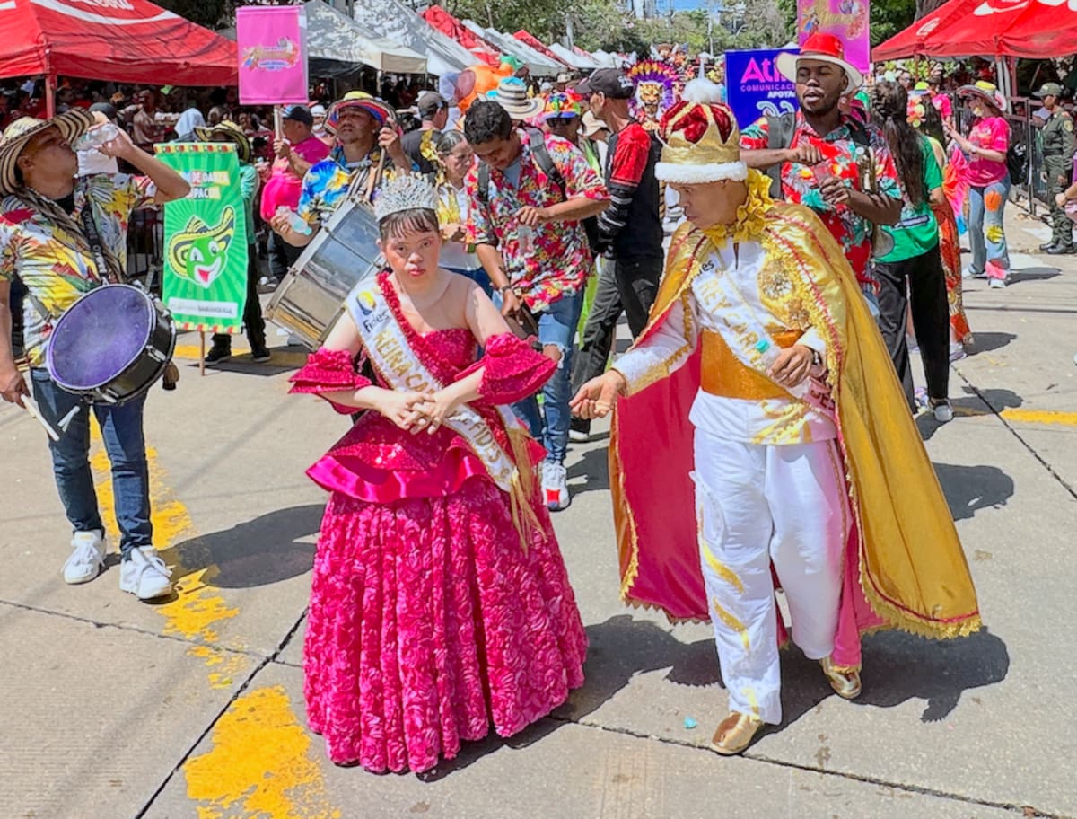 El Desfile del Carnaval de los Niños también es incluyente.//Juan M. Cantilllo-El Universal.