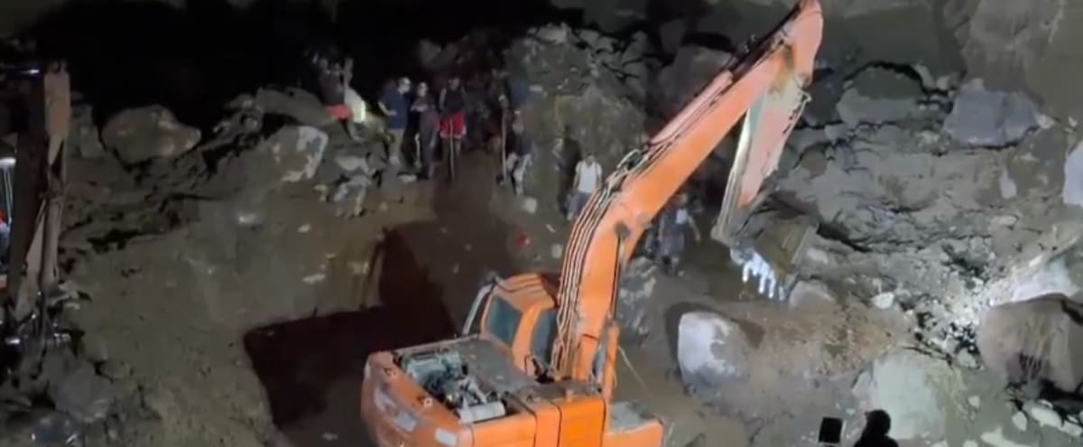 Deslizamiento de tierra en mina de oro en Nariño. // Foto. captura de video - Redes sociales.