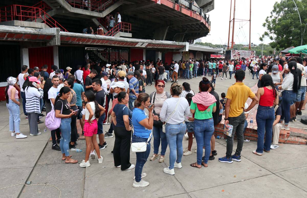 Desplazados por la violencia en el Catatumbo. // Foto: EFE