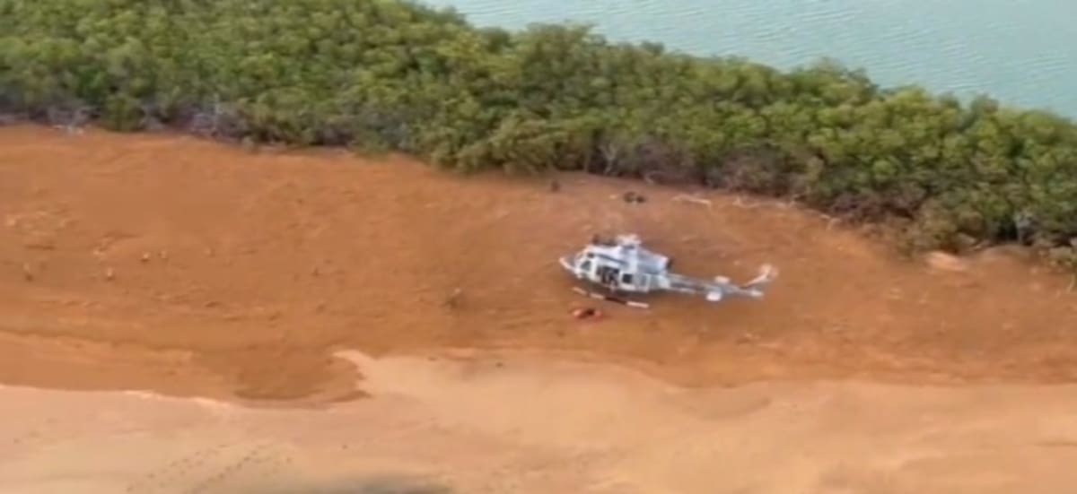 Desde el aire fueron captadas las embarcaciones durante el operativo de la Armada en zona rural de Uribia, La Guajira. //FOTO. SUMINISTRADA POR LA ARMADA DE COLOMBIA.