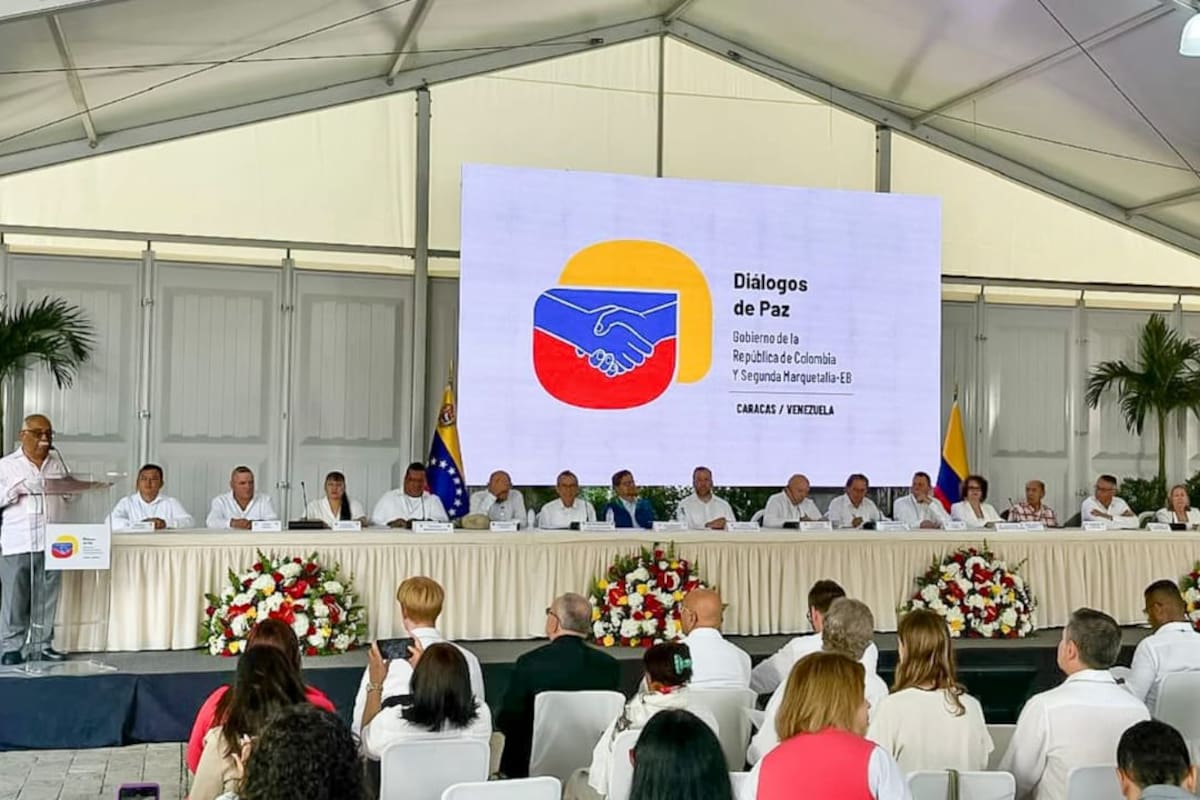 Segunda Marquetalia anuncia cese unilateral al fuego en primer ciclo de negociaciones