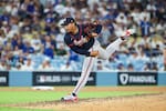 El inmenso récord de Didier Fuentes en el triunfo de Bravos sobre los Dodgers en MLB