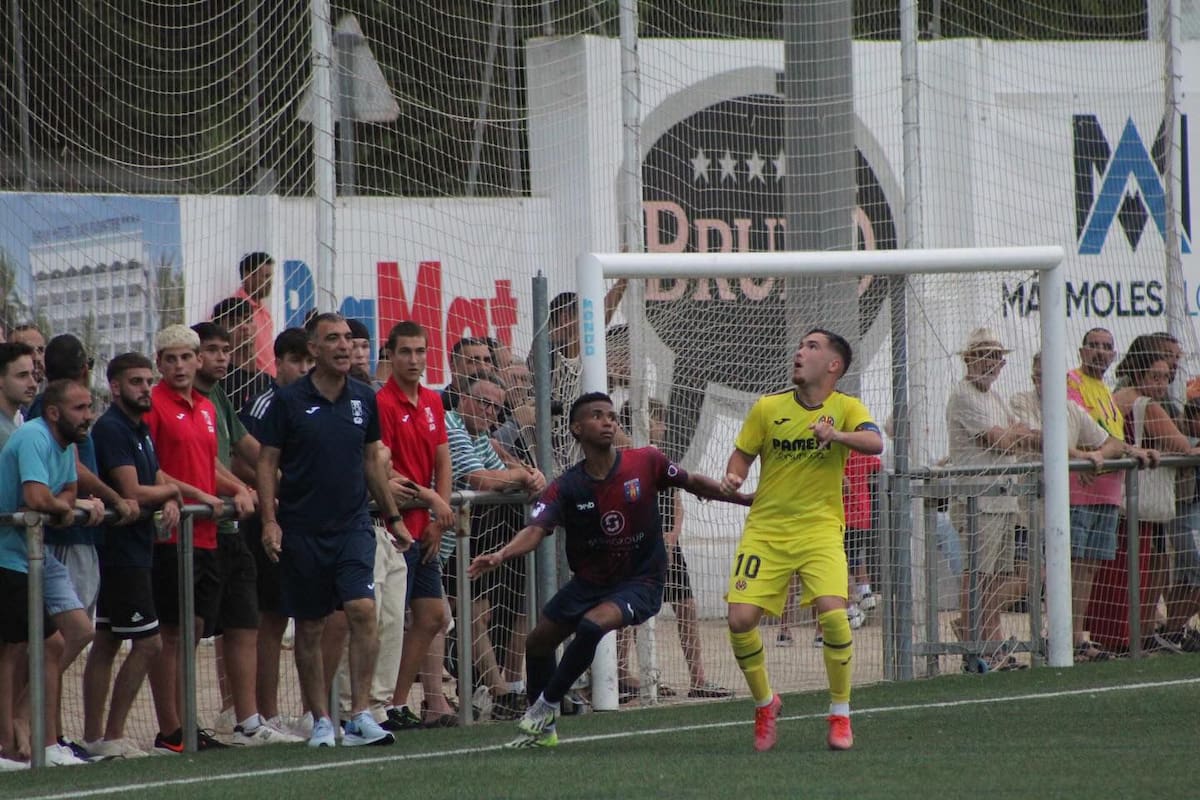 Diego Guerrero Bello, Dieguinho, durante un partido. // Cortesía