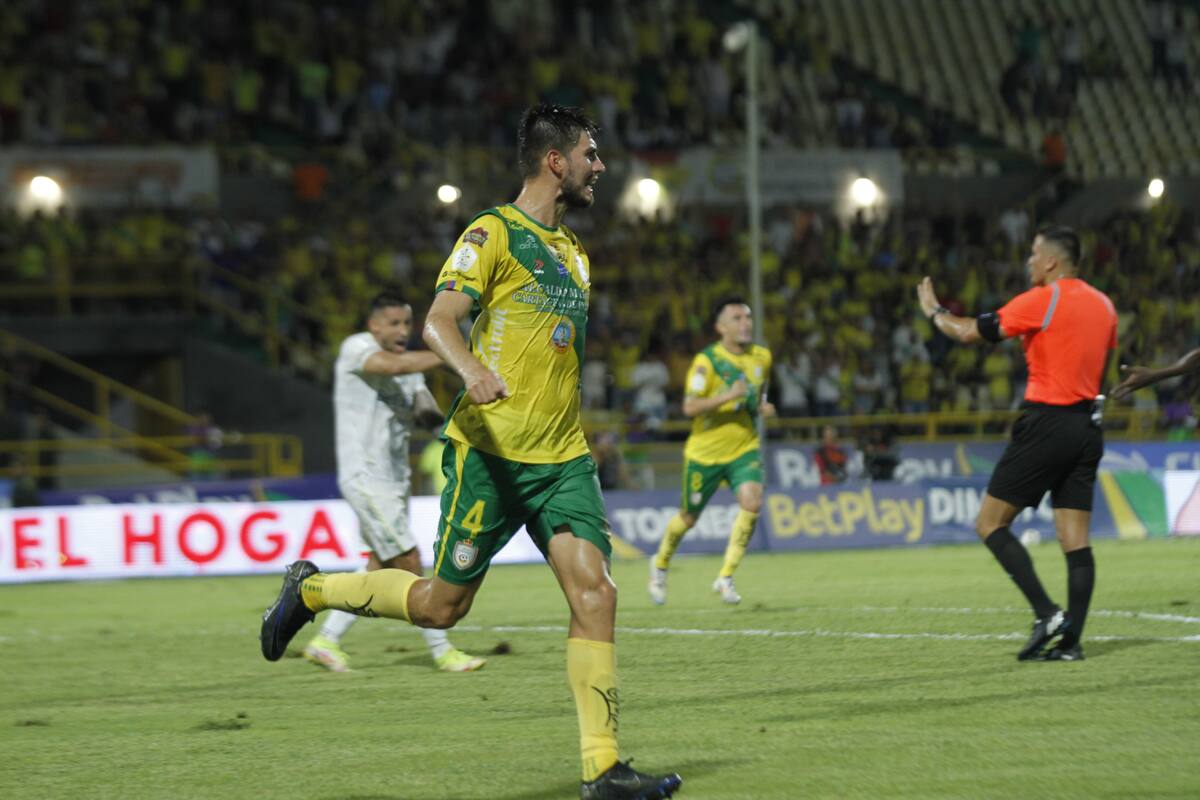 Diego Osío, defensa del Real Cartagena, anotó ante Quindío.