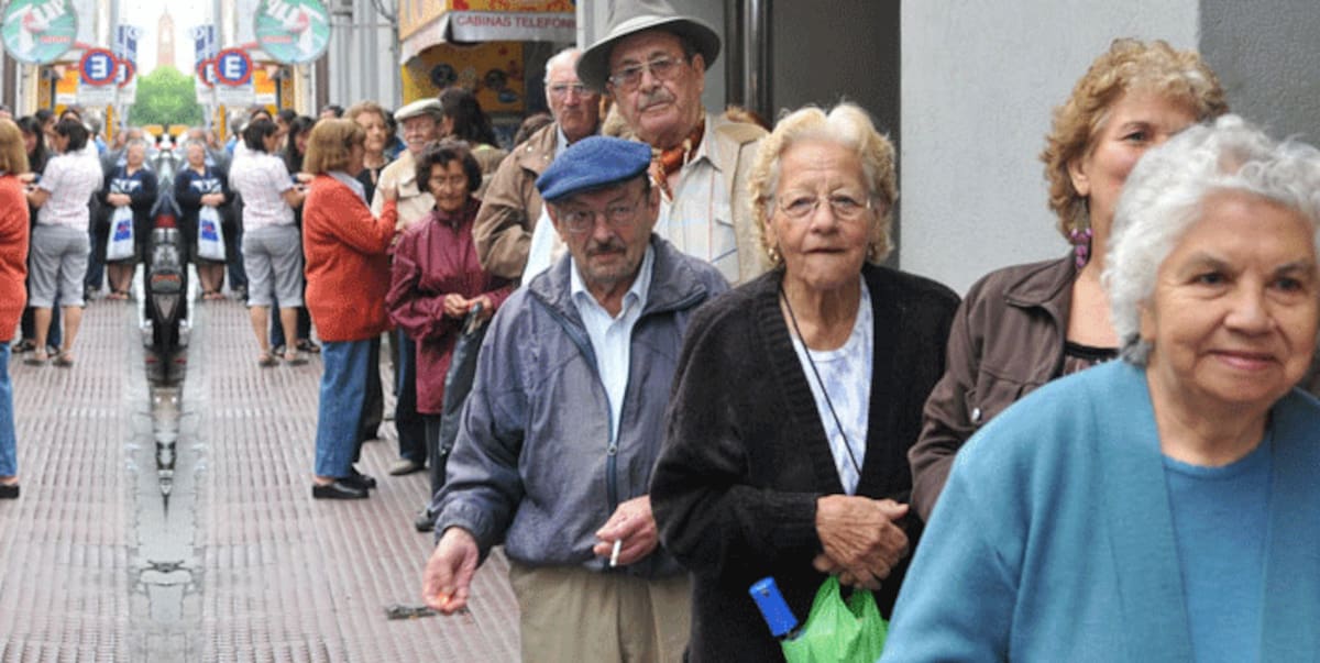 la Mesada 13, una prestación económica que funciona como una especie de prima anual para quienes disfrutan de su jubilación.