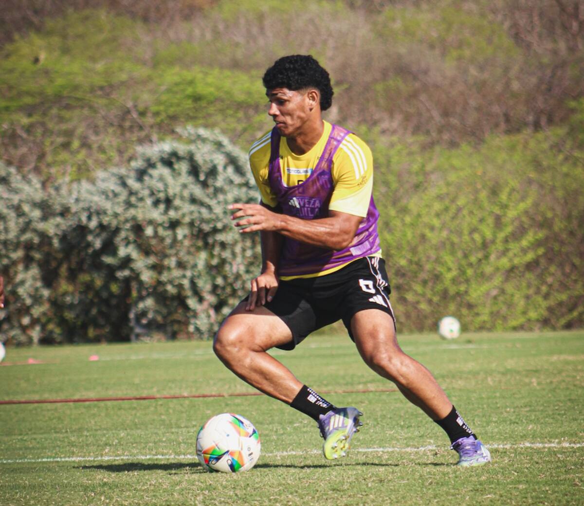 Dilan Villarreal, volante juvenil del Junior de Barranquilla.//Cortesía @JuniorClubSA.