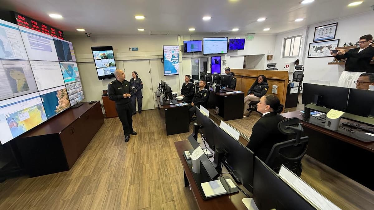 La Dirección General Marítima (Dimar) participó en una reunión técnica con el Servicio Hidrográfico y Oceanográfico (SHOA) de la Armada de Chile, para fortalecer la cooperación hidrográfica bilateral. // Foto: Dirección General Marítima (Dimar).