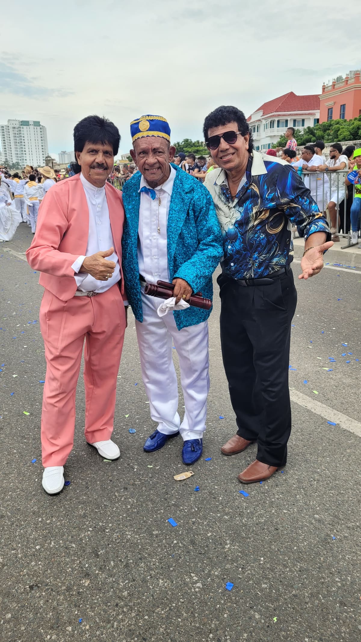 Disfraces de Rafael Orozco, Joe Arroyo y Diomedes Díaz en las Fiestas de la Independencia de Cartagena 2024. // Foto: Diego Rosales - El Universal