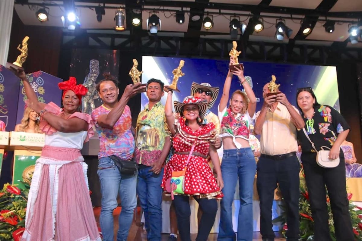Artistas y hacedores del Carnaval de Barranquilla también recibieron los Congos de Oro 2024.