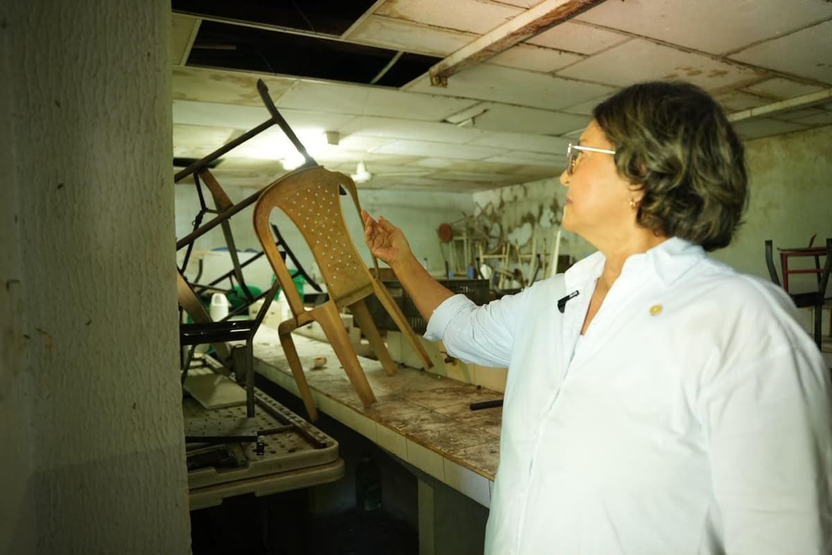Ruth Arellano Vergara, rectora de la I. E. República del Líbano. // Foto: cortesía - Alcaldía de Cartagena