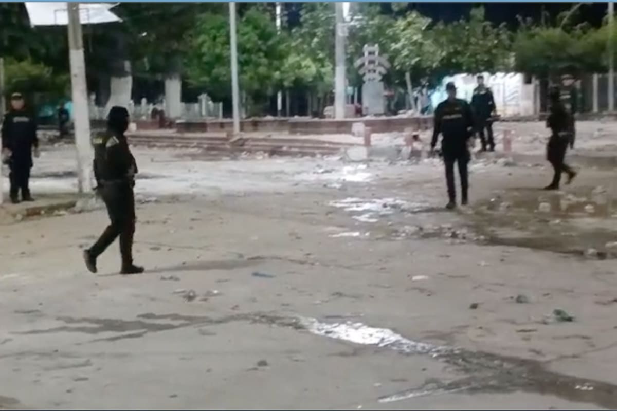 En batalla campal terminó la Batalla de Flores en Campo de la Cruz