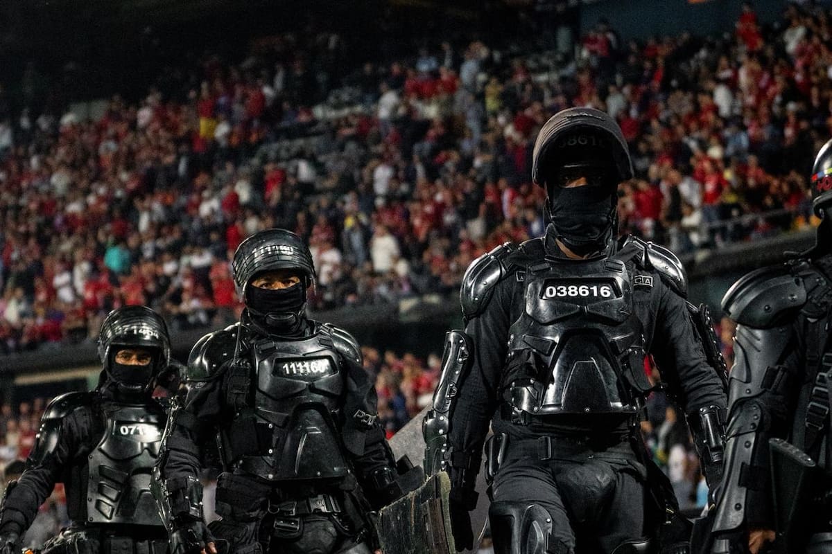 Liga BetPlay: así fueron los disturbios en el duelo entre Medellín y Junior