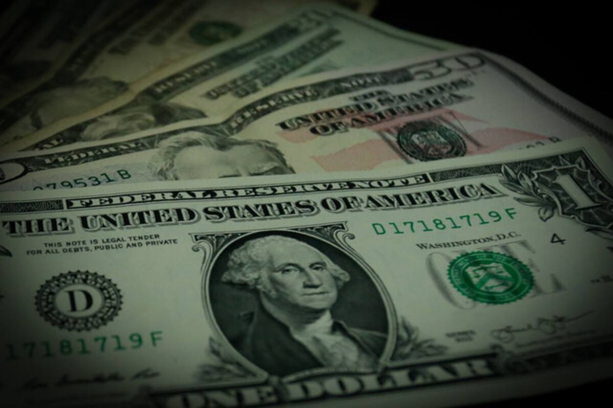 Precio del dólar sube en Colombia: así abrió este viernes 10 de enero