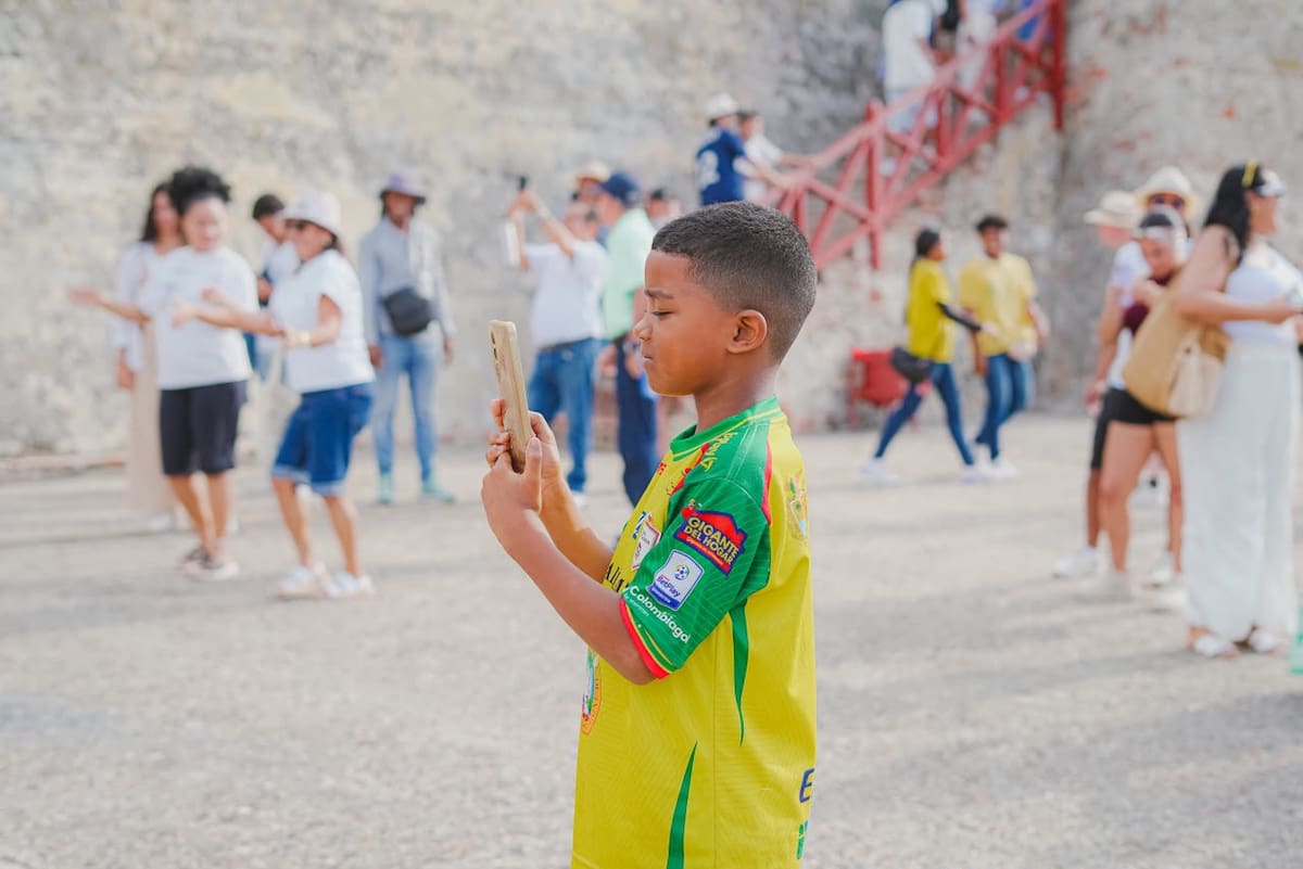 Los niños disfrutaron el domingo cultural y gratuito en el Castillo de San Felipe.