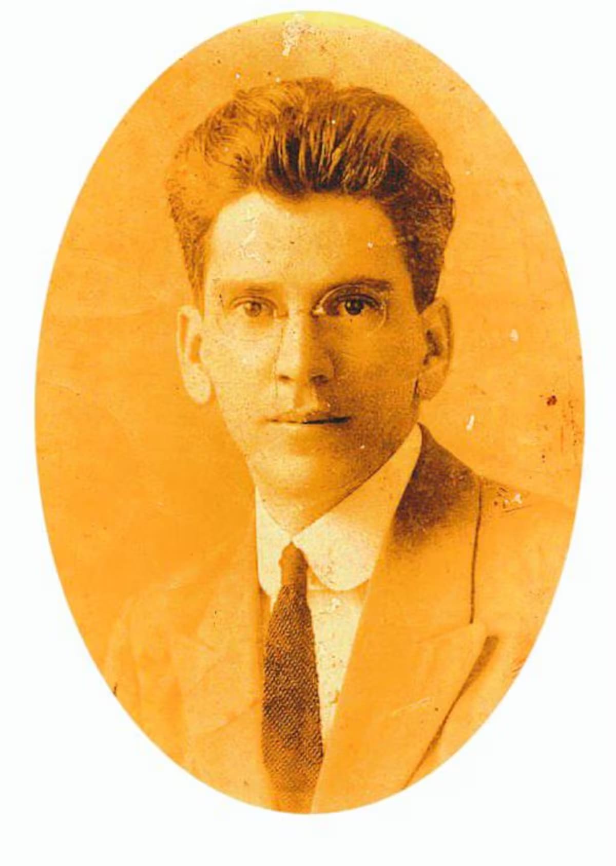 Domingo López.