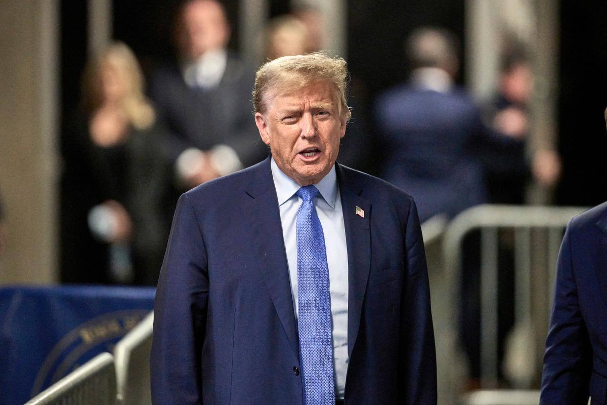 Donald Trump deberá pagar jugosa multa por violar orden mordaza en su juicio