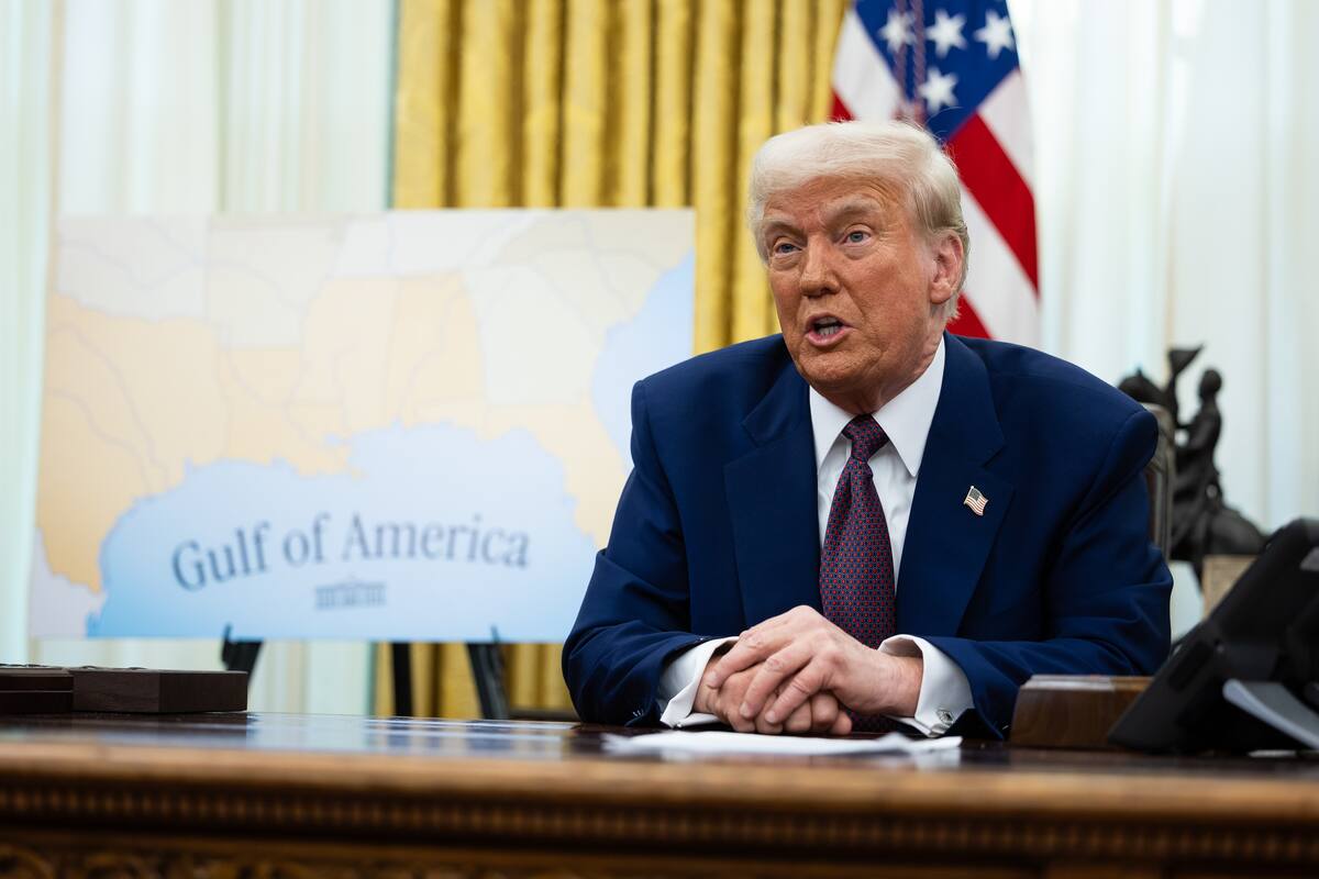 El presidente de Estados Unidos, Donald Trump, fue registrado el pasado 13 de febrero, durante una intervención en la Oficina Oval de la Casa Blanca, en Washington DC (EE.UU.). EFE/Francis Chung/Pool