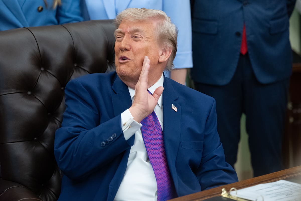 Encuesta revela que estadounidenses dudan del atentado contra Donald Trump