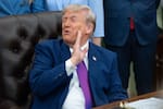 Encuesta revela que estadounidenses dudan del atentado contra Donald Trump
