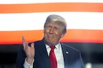 Donald Trump lanza una campaña para “desmantelar” la Corte Penal Internacional
