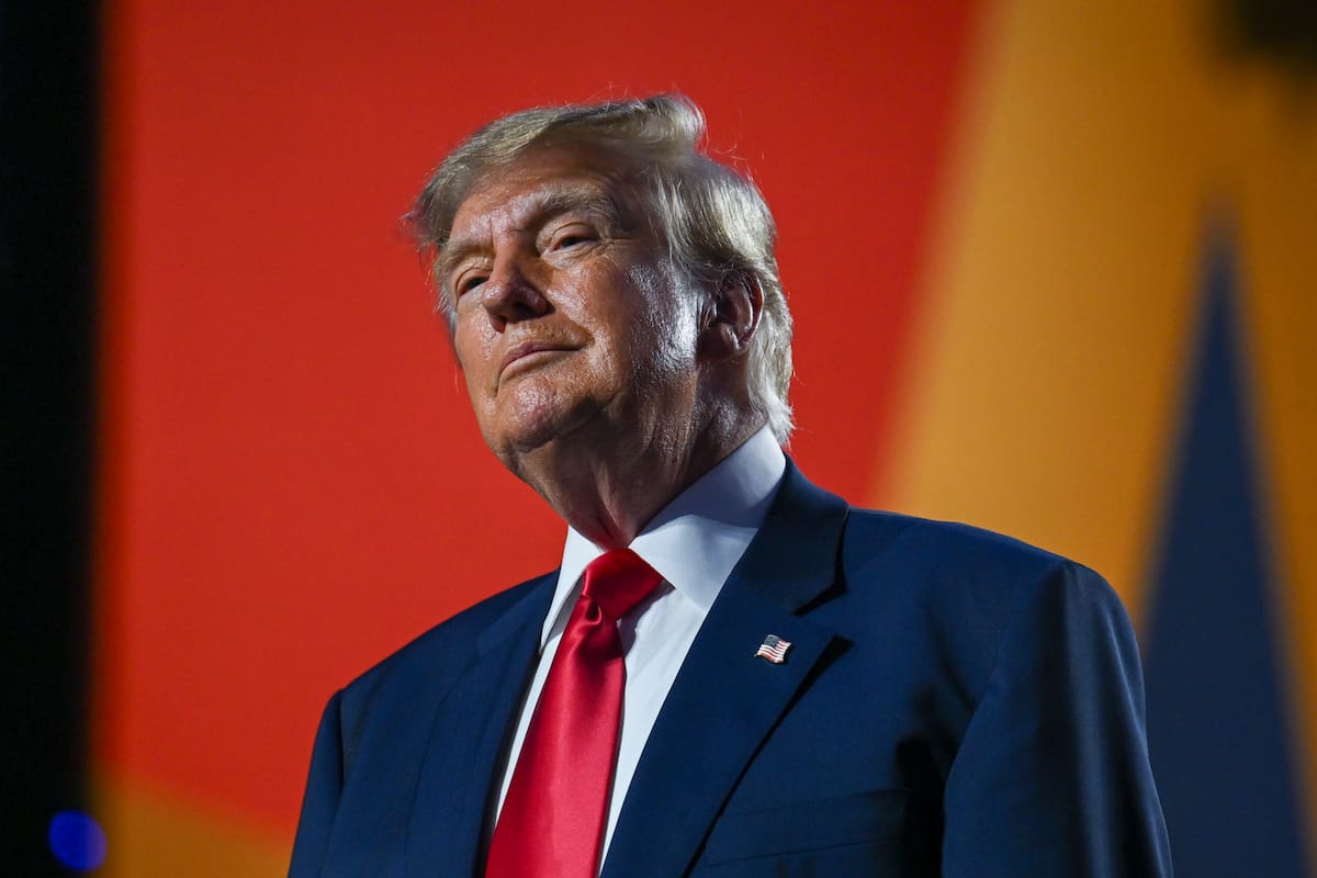 Donald Trump dice que sigue “muy de cerca” las elecciones presidenciales de Brasil