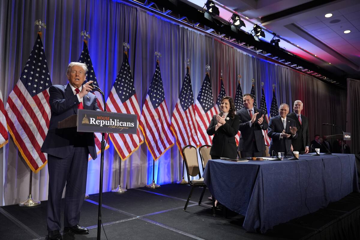 Donald Trump, en una conferencia con miembros del partido republicano. //AP