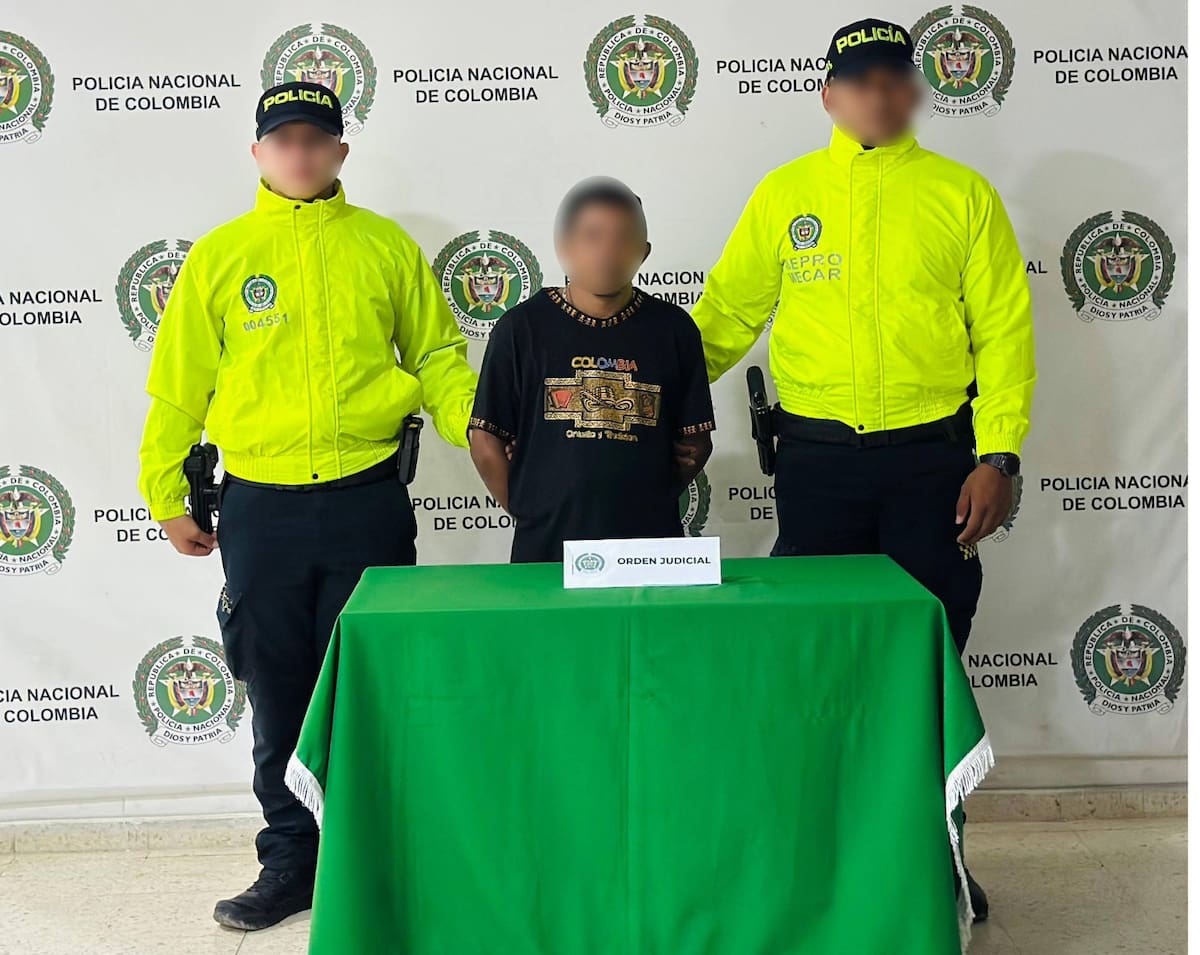 Las capturas se hicieron efectivas en El Pozón y Turbaco. Ambos eran requeridos por la justicia. // FOTO: POLICÍA METROPOLITANA DE CARTAGENA.